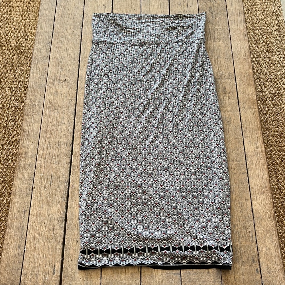 NWT Max Studio Printed Midi Skirt